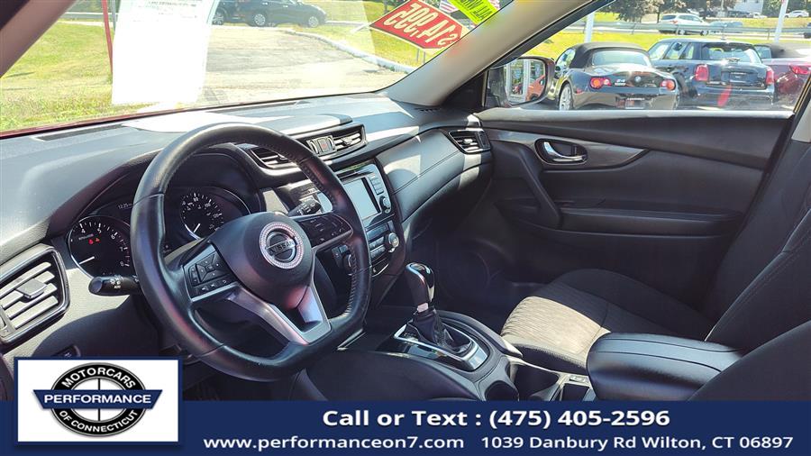2018 Nissan Rogue AWD SV, available for sale in Wilton, Connecticut | Performance Motor Cars Of Connecticut LLC. Wilton, Connecticut 2018 Nissan Rogue AWD SV, available for sale in Wilton, Connecticut | Performance Motor Cars Of Connecticut LLC. Wilton, Connecticut