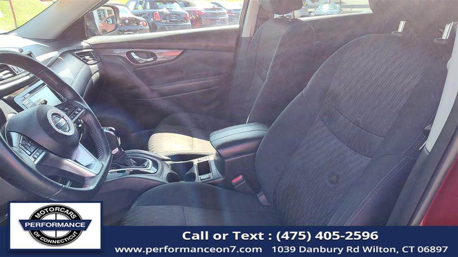 2018 Nissan Rogue AWD SV, available for sale in Wilton, Connecticut | Performance Motor Cars Of Connecticut LLC. Wilton, Connecticut 2018 Nissan Rogue AWD SV, available for sale in Wilton, Connecticut | Performance Motor Cars Of Connecticut LLC. Wilton, Connecticut