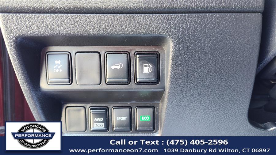 2018 Nissan Rogue AWD SV, available for sale in Wilton, Connecticut | Performance Motor Cars Of Connecticut LLC. Wilton, Connecticut 2018 Nissan Rogue AWD SV, available for sale in Wilton, Connecticut | Performance Motor Cars Of Connecticut LLC. Wilton, Connecticut