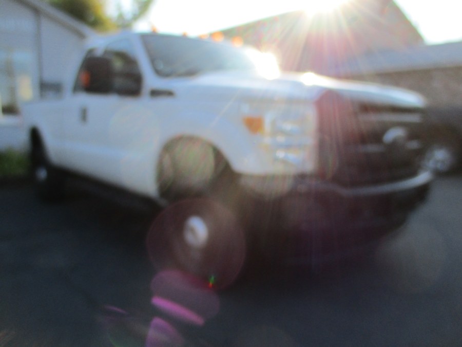 2015 Ford Super Duty F-250 SRW 4WD SuperCab 142" XLT, available for sale in Suffield, Connecticut | Suffield Auto LLC. Suffield, Connecticut 2015 Ford Super Duty F-250 SRW 4WD SuperCab 142" XLT, available for sale in Suffield, Connecticut | Suffield Auto LLC. Suffield, Connecticut