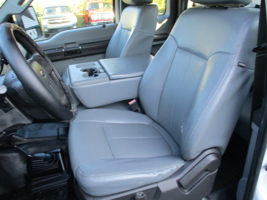 2015 Ford Super Duty F-250 SRW 4WD SuperCab 142" XLT, available for sale in Suffield, Connecticut | Suffield Auto LLC. Suffield, Connecticut 2015 Ford Super Duty F-250 SRW 4WD SuperCab 142" XLT, available for sale in Suffield, Connecticut | Suffield Auto LLC. Suffield, Connecticut