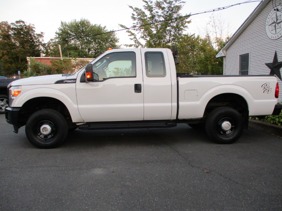 2015 Ford Super Duty F-250 SRW 4WD SuperCab 142" XLT, available for sale in Suffield, Connecticut | Suffield Auto LLC. Suffield, Connecticut 2015 Ford Super Duty F-250 SRW 4WD SuperCab 142" XLT, available for sale in Suffield, Connecticut | Suffield Auto LLC. Suffield, Connecticut