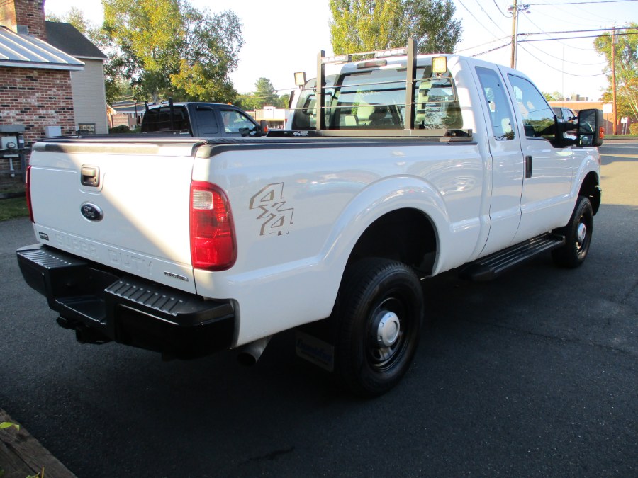 2015 Ford Super Duty F-250 SRW 4WD SuperCab 142" XLT, available for sale in Suffield, Connecticut | Suffield Auto LLC. Suffield, Connecticut 2015 Ford Super Duty F-250 SRW 4WD SuperCab 142" XLT, available for sale in Suffield, Connecticut | Suffield Auto LLC. Suffield, Connecticut