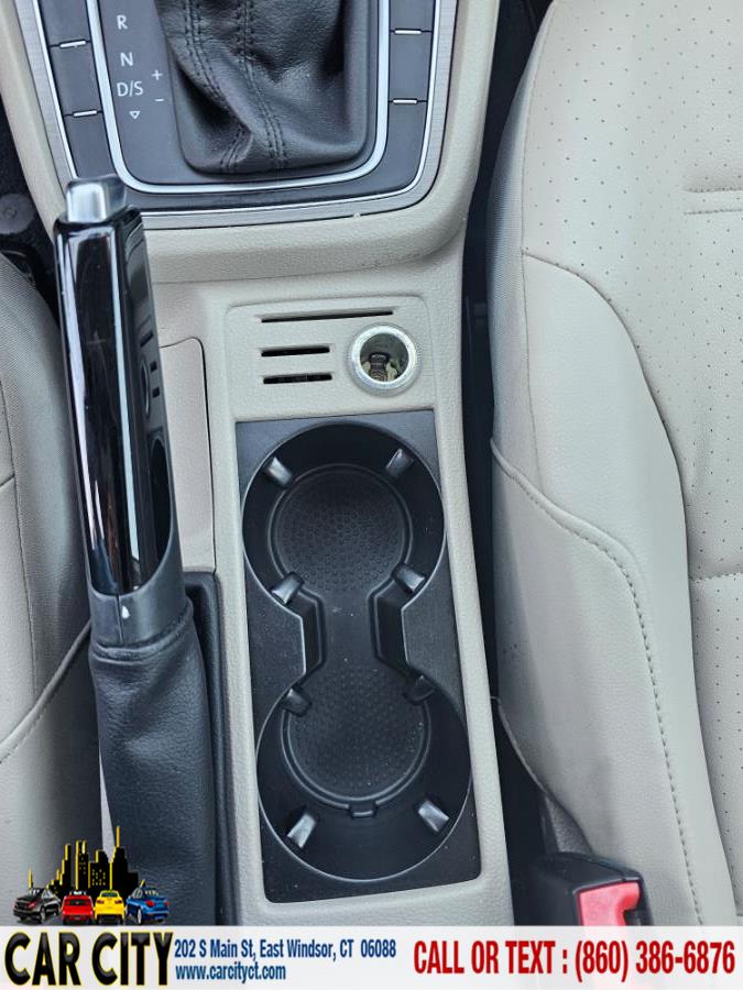 2015 Volkswagen Golf 4dr HB Auto TSI S, available for sale in East Windsor, Connecticut | Car City LLC. East Windsor, Connecticut 2015 Volkswagen Golf 4dr HB Auto TSI S, available for sale in East Windsor, Connecticut | Car City LLC. East Windsor, Connecticut