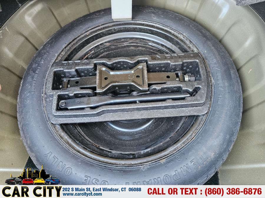 2017 Nissan Maxima SL 3.5L, available for sale in East Windsor, Connecticut | Car City LLC. East Windsor, Connecticut 2017 Nissan Maxima SL 3.5L, available for sale in East Windsor, Connecticut | Car City LLC. East Windsor, Connecticut