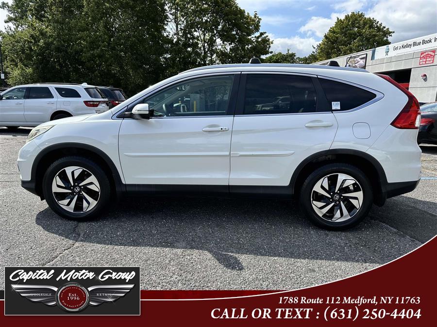 2015 Honda CR-V Touring photo 3