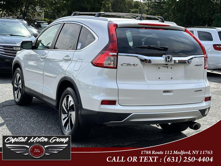 2015 Honda CR-V Touring photo 4