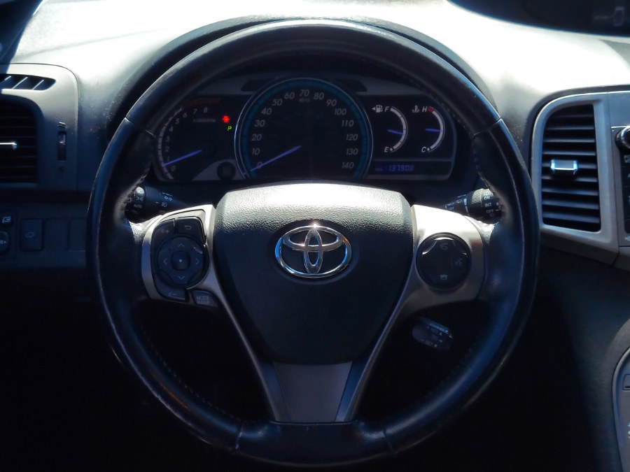 2014 Toyota Venza 4dr Wgn I4 AWD XLE (Natl), available for sale in East Windsor, Connecticut | United Auto Sales of E Windsor, Inc. East Windsor, Connecticut 2014 Toyota Venza 4dr Wgn I4 AWD XLE (Natl), available for sale in East Windsor, Connecticut | United Auto Sales of E Windsor, Inc. East Windsor, Connecticut