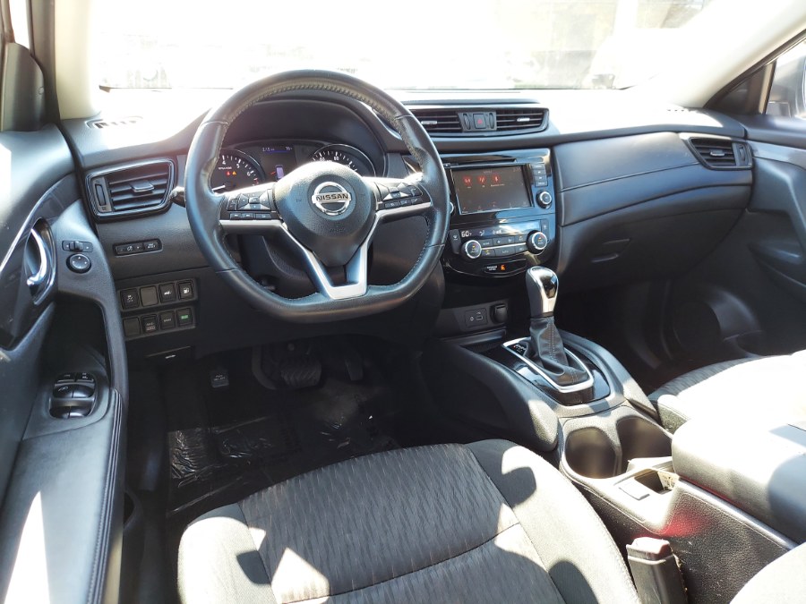 2018 Nissan Rogue AWD SV, available for sale in East Windsor, Connecticut | United Auto Sales of E Windsor, Inc. East Windsor, Connecticut 2018 Nissan Rogue AWD SV, available for sale in East Windsor, Connecticut | United Auto Sales of E Windsor, Inc. East Windsor, Connecticut