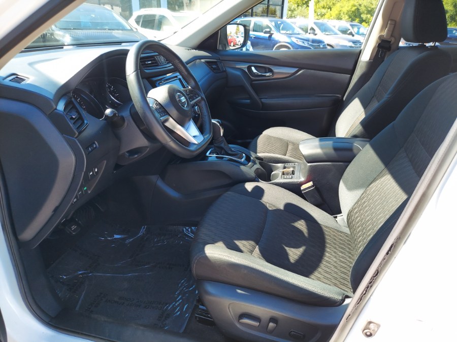 2018 Nissan Rogue AWD SV, available for sale in East Windsor, Connecticut | United Auto Sales of E Windsor, Inc. East Windsor, Connecticut 2018 Nissan Rogue AWD SV, available for sale in East Windsor, Connecticut | United Auto Sales of E Windsor, Inc. East Windsor, Connecticut