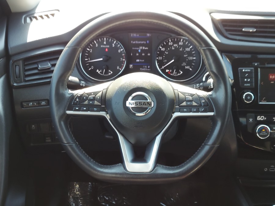 2018 Nissan Rogue AWD SV, available for sale in East Windsor, Connecticut | United Auto Sales of E Windsor, Inc. East Windsor, Connecticut 2018 Nissan Rogue AWD SV, available for sale in East Windsor, Connecticut | United Auto Sales of E Windsor, Inc. East Windsor, Connecticut