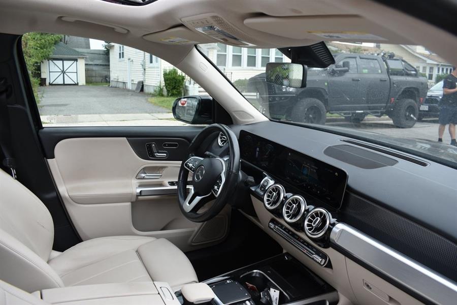 2021 Mercedes-benz Glb GLB 250, available for sale in Valley Stream, New York | Certified Performance Motors. Valley Stream, New York 2021 Mercedes-benz Glb GLB 250, available for sale in Valley Stream, New York | Certified Performance Motors. Valley Stream, New York