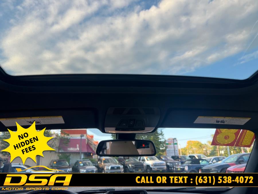 2018 BMW 3 Series 340i xDrive Sedan, available for sale in Commack, New York | DSA Motor Sports Corp. Commack, New York 2018 BMW 3 Series 340i xDrive Sedan, available for sale in Commack, New York | DSA Motor Sports Corp. Commack, New York