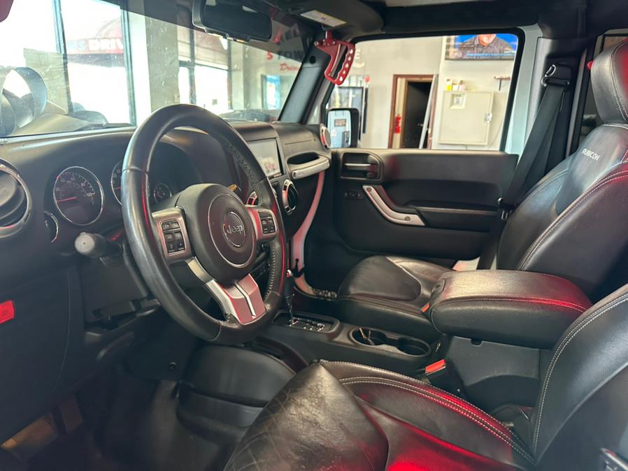 2015 Jeep Wrangler Unlimited 4WD 4dr Rubicon, available for sale in Inwood, New York | 5 Towns Drive. Inwood, New York 2015 Jeep Wrangler Unlimited 4WD 4dr Rubicon, available for sale in Inwood, New York | 5 Towns Drive. Inwood, New York