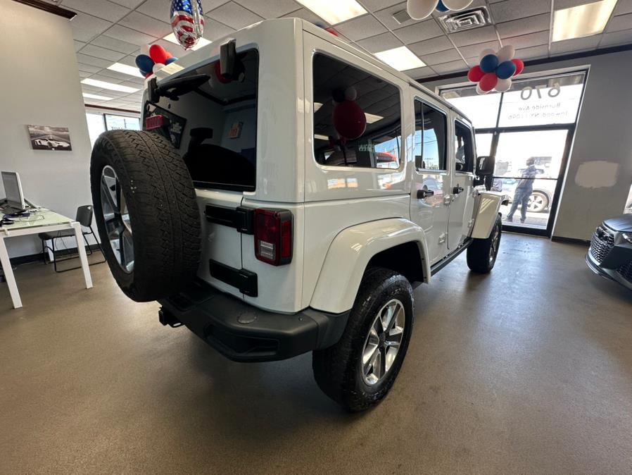 2015 Jeep Wrangler Unlimited 4WD 4dr Rubicon, available for sale in Inwood, New York | 5 Towns Drive. Inwood, New York 2015 Jeep Wrangler Unlimited 4WD 4dr Rubicon, available for sale in Inwood, New York | 5 Towns Drive. Inwood, New York