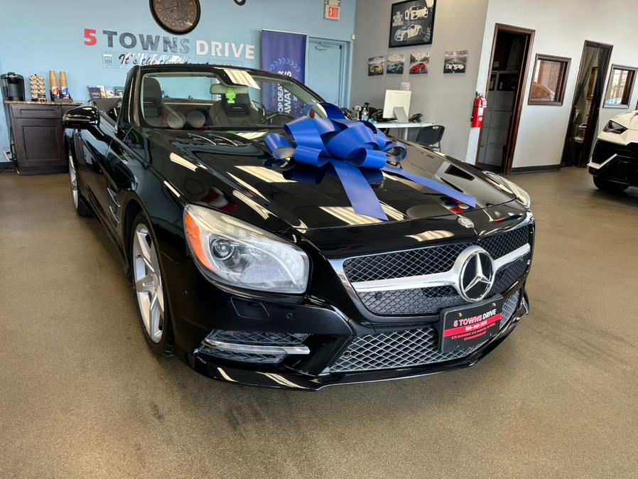 2016 Mercedes-Benz SL 2dr Roadster SL 400, available for sale in Inwood, New York | 5 Towns Drive. Inwood, New York 2016 Mercedes-Benz SL 2dr Roadster SL 400, available for sale in Inwood, New York | 5 Towns Drive. Inwood, New York
