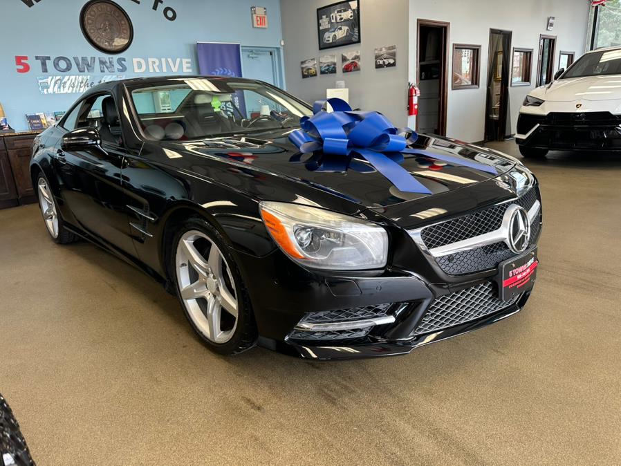 2016 Mercedes-Benz SL 2dr Roadster SL 400, available for sale in Inwood, New York | 5 Towns Drive. Inwood, New York 2016 Mercedes-Benz SL 2dr Roadster SL 400, available for sale in Inwood, New York | 5 Towns Drive. Inwood, New York