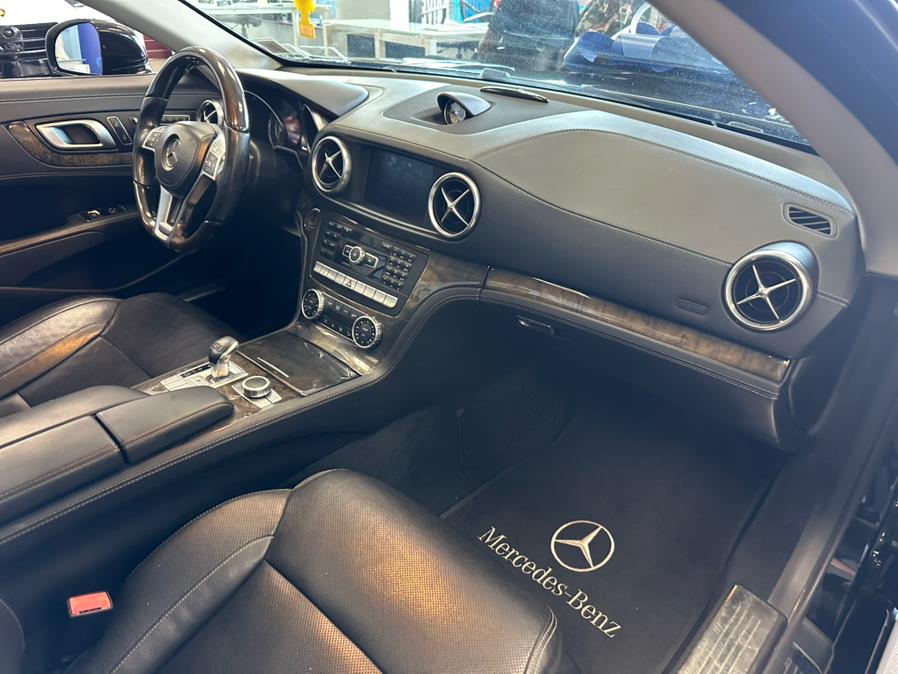 2016 Mercedes-Benz SL 2dr Roadster SL 400, available for sale in Inwood, New York | 5 Towns Drive. Inwood, New York 2016 Mercedes-Benz SL 2dr Roadster SL 400, available for sale in Inwood, New York | 5 Towns Drive. Inwood, New York