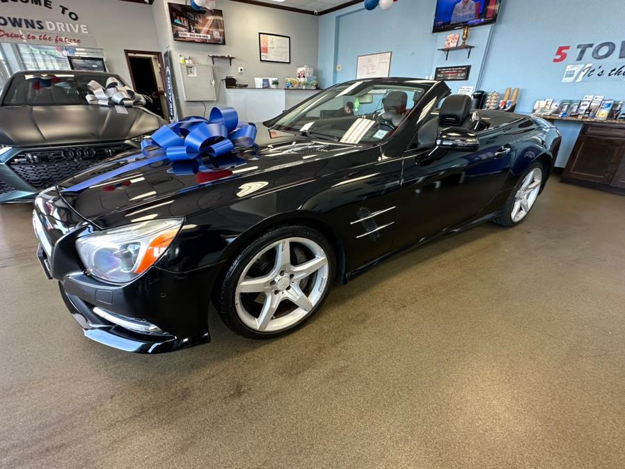 2016 Mercedes-Benz SL 2dr Roadster SL 400, available for sale in Inwood, New York | 5 Towns Drive. Inwood, New York 2016 Mercedes-Benz SL 2dr Roadster SL 400, available for sale in Inwood, New York | 5 Towns Drive. Inwood, New York