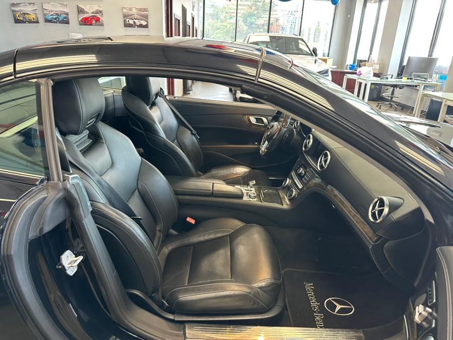 2016 Mercedes-Benz SL 2dr Roadster SL 400, available for sale in Inwood, New York | 5 Towns Drive. Inwood, New York 2016 Mercedes-Benz SL 2dr Roadster SL 400, available for sale in Inwood, New York | 5 Towns Drive. Inwood, New York
