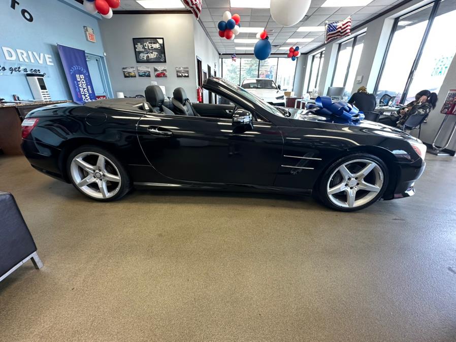 2016 Mercedes-Benz SL 2dr Roadster SL 400, available for sale in Inwood, New York | 5 Towns Drive. Inwood, New York 2016 Mercedes-Benz SL 2dr Roadster SL 400, available for sale in Inwood, New York | 5 Towns Drive. Inwood, New York