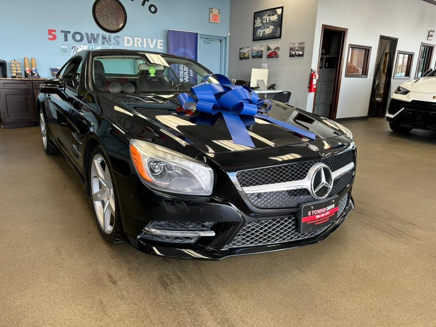 2016 Mercedes-Benz SL 2dr Roadster SL 400, available for sale in Inwood, New York | 5 Towns Drive. Inwood, New York 2016 Mercedes-Benz SL 2dr Roadster SL 400, available for sale in Inwood, New York | 5 Towns Drive. Inwood, New York