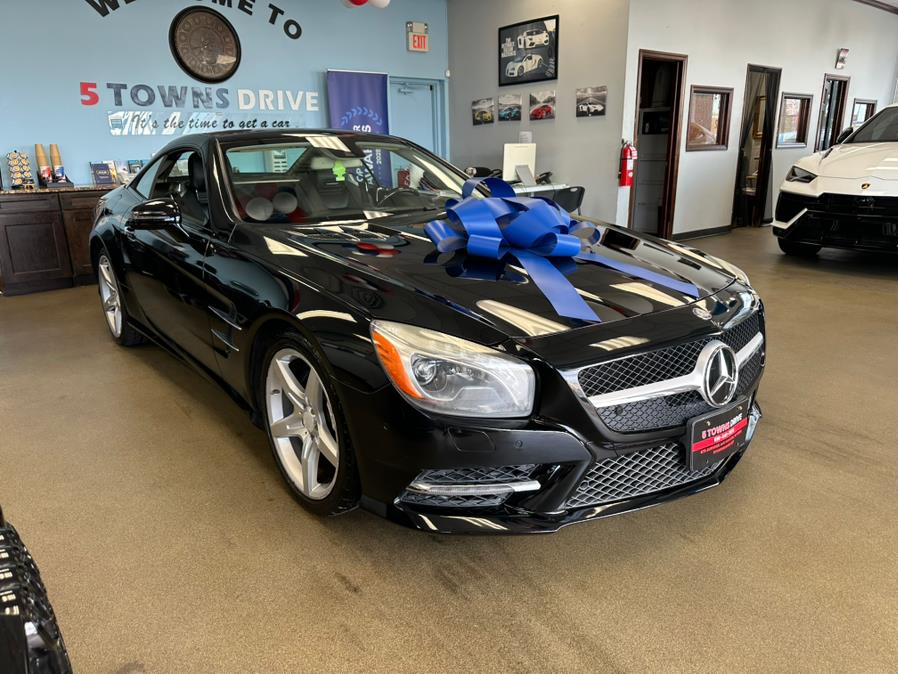 2016 Mercedes-Benz SL 2dr Roadster SL 400, available for sale in Inwood, New York | 5 Towns Drive. Inwood, New York 2016 Mercedes-Benz SL 2dr Roadster SL 400, available for sale in Inwood, New York | 5 Towns Drive. Inwood, New York