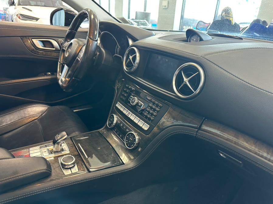 2016 Mercedes-Benz SL 2dr Roadster SL 400, available for sale in Inwood, New York | 5 Towns Drive. Inwood, New York 2016 Mercedes-Benz SL 2dr Roadster SL 400, available for sale in Inwood, New York | 5 Towns Drive. Inwood, New York