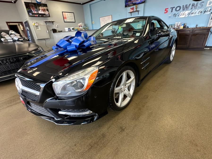 2016 Mercedes-Benz SL 2dr Roadster SL 400, available for sale in Inwood, New York | 5 Towns Drive. Inwood, New York 2016 Mercedes-Benz SL 2dr Roadster SL 400, available for sale in Inwood, New York | 5 Towns Drive. Inwood, New York