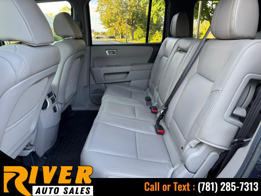 2012 Honda Pilot 4WD 4dr EX-L, available for sale in Malden, Massachusetts | River Auto Sales. Malden, Massachusetts 2012 Honda Pilot 4WD 4dr EX-L, available for sale in Malden, Massachusetts | River Auto Sales. Malden, Massachusetts
