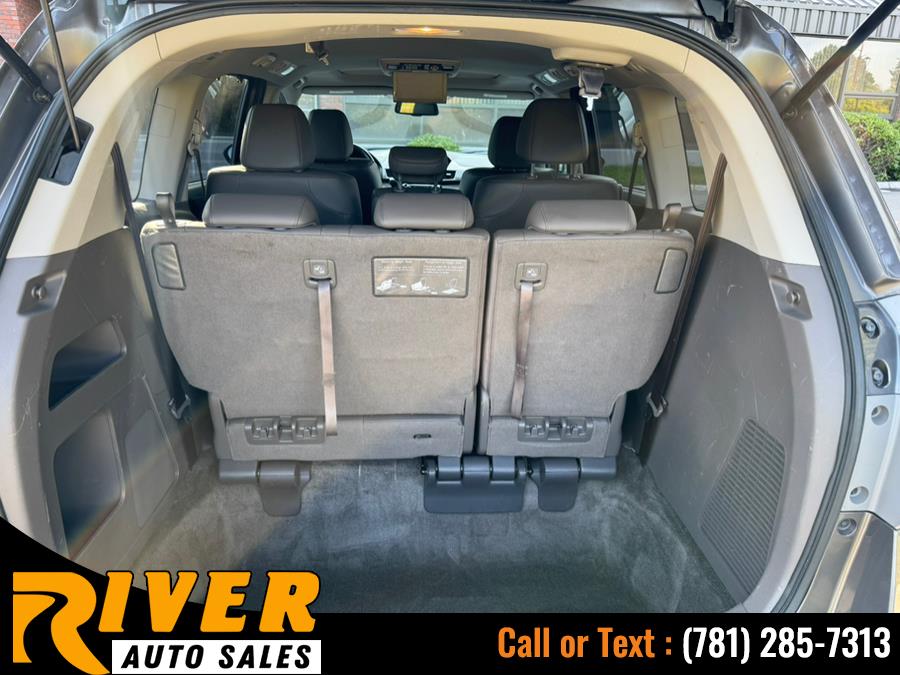 2016 Honda Odyssey 5dr EX-L w/RES, available for sale in Malden, Massachusetts | River Auto Sales. Malden, Massachusetts 2016 Honda Odyssey 5dr EX-L w/RES, available for sale in Malden, Massachusetts | River Auto Sales. Malden, Massachusetts