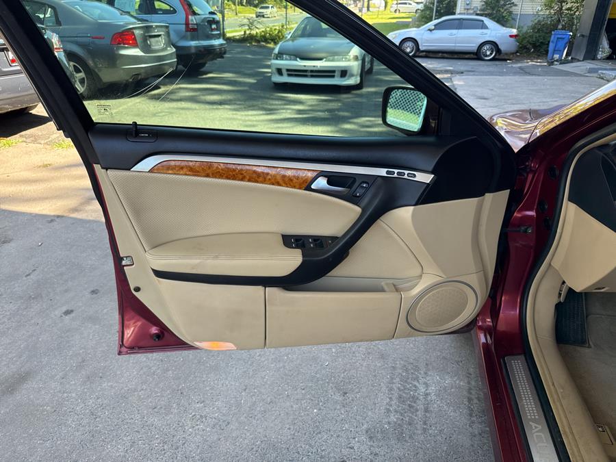 2005 Acura TL 4dr Sdn AT Navigation System, available for sale in Hartford, Connecticut | HPG Auto Sales LLC. Hartford, Connecticut 2005 Acura TL 4dr Sdn AT Navigation System, available for sale in Hartford, Connecticut | HPG Auto Sales LLC. Hartford, Connecticut