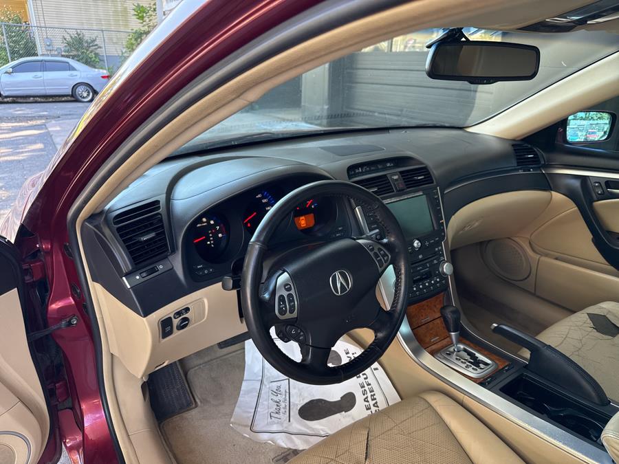 2005 Acura TL 4dr Sdn AT Navigation System, available for sale in Hartford, Connecticut | HPG Auto Sales LLC. Hartford, Connecticut 2005 Acura TL 4dr Sdn AT Navigation System, available for sale in Hartford, Connecticut | HPG Auto Sales LLC. Hartford, Connecticut