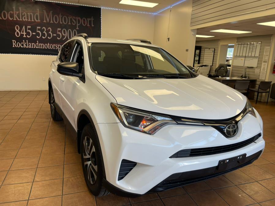Used 2018 Toyota RAV4 in Suffern, New York | Rockland Motor Sport. Suffern, New York