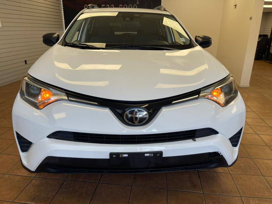 2018 Toyota RAV4 LE photo 2