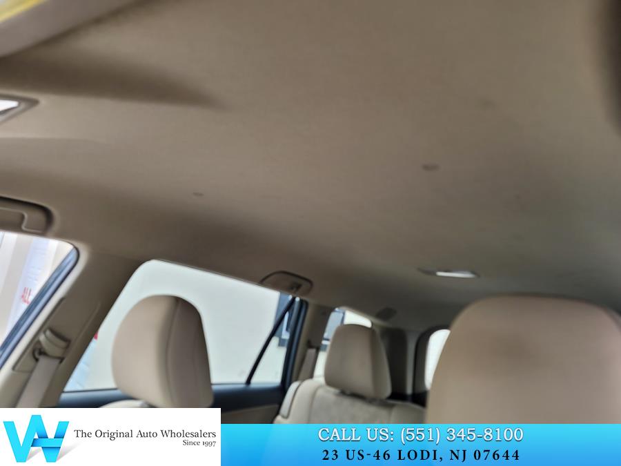 2012 Toyota RAV4 4WD 4dr I4 (Natl), available for sale in Lodi, New Jersey | AW Auto & Truck Wholesalers, Inc. Lodi, New Jersey 2012 Toyota RAV4 4WD 4dr I4 (Natl), available for sale in Lodi, New Jersey | AW Auto & Truck Wholesalers, Inc. Lodi, New Jersey