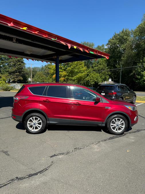 2017 Ford Escape SE 4WD, available for sale in Windsor Locks, Connecticut | JANNA MOTORS LLC. Windsor Locks, Connecticut 2017 Ford Escape SE 4WD, available for sale in Windsor Locks, Connecticut | JANNA MOTORS LLC. Windsor Locks, Connecticut