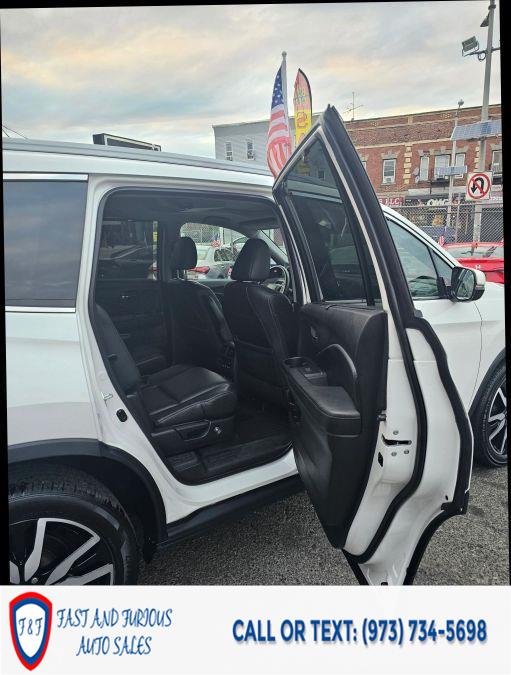 2022 Honda Pilot Touring Sport Utility 4D, available for sale in Newark, New Jersey | Fast and Furious Auto Sales. Newark, New Jersey 2022 Honda Pilot Touring Sport Utility 4D, available for sale in Newark, New Jersey | Fast and Furious Auto Sales. Newark, New Jersey