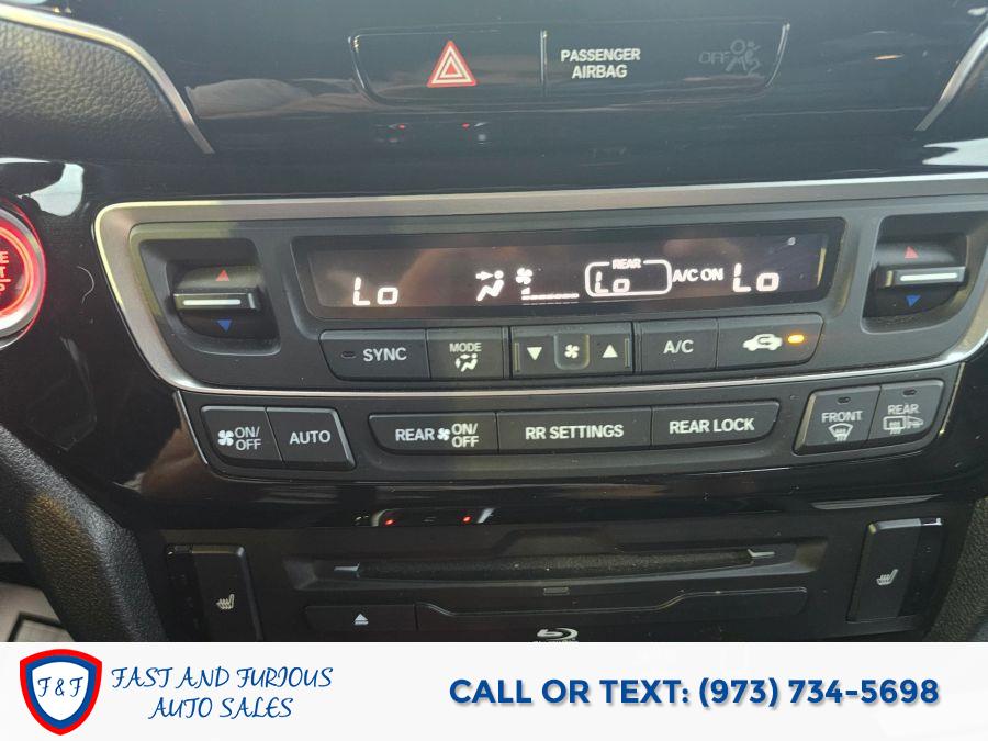 2022 Honda Pilot Touring Sport Utility 4D, available for sale in Newark, New Jersey | Fast and Furious Auto Sales. Newark, New Jersey 2022 Honda Pilot Touring Sport Utility 4D, available for sale in Newark, New Jersey | Fast and Furious Auto Sales. Newark, New Jersey