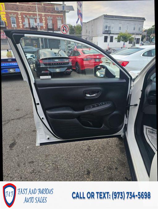 2023 Honda Hr-v LX Sport Utility 4D, available for sale in Newark, New Jersey | Fast and Furious Auto Sales. Newark, New Jersey 2023 Honda Hr-v LX Sport Utility 4D, available for sale in Newark, New Jersey | Fast and Furious Auto Sales. Newark, New Jersey