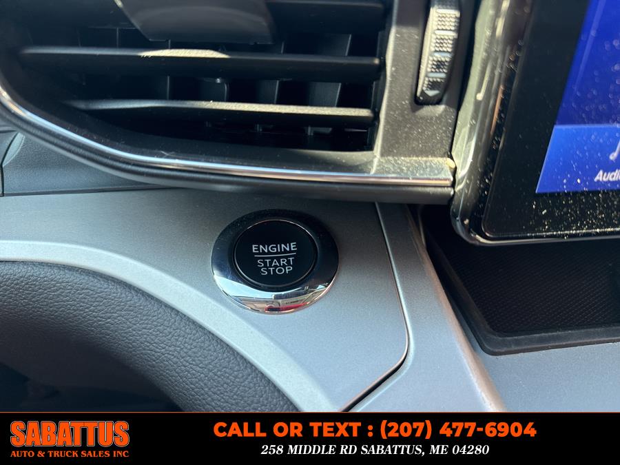 2022 Ford Explorer XLT 4WD, available for sale in Sabattus, Maine | Sabattus Auto and Truck Sales Inc. Sabattus, Maine 2022 Ford Explorer XLT 4WD, available for sale in Sabattus, Maine | Sabattus Auto and Truck Sales Inc. Sabattus, Maine