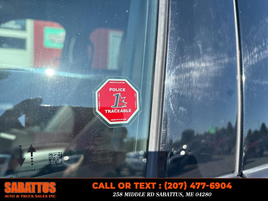 2022 Ford Explorer XLT 4WD, available for sale in Sabattus, Maine | Sabattus Auto and Truck Sales Inc. Sabattus, Maine 2022 Ford Explorer XLT 4WD, available for sale in Sabattus, Maine | Sabattus Auto and Truck Sales Inc. Sabattus, Maine