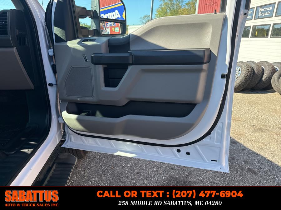 2020 Ford Super Duty F-350 SRW XL 4WD Crew Cab 8'' Box, available for sale in Sabattus, Maine | Sabattus Auto and Truck Sales Inc. Sabattus, Maine 2020 Ford Super Duty F-350 SRW XL 4WD Crew Cab 8'' Box, available for sale in Sabattus, Maine | Sabattus Auto and Truck Sales Inc. Sabattus, Maine