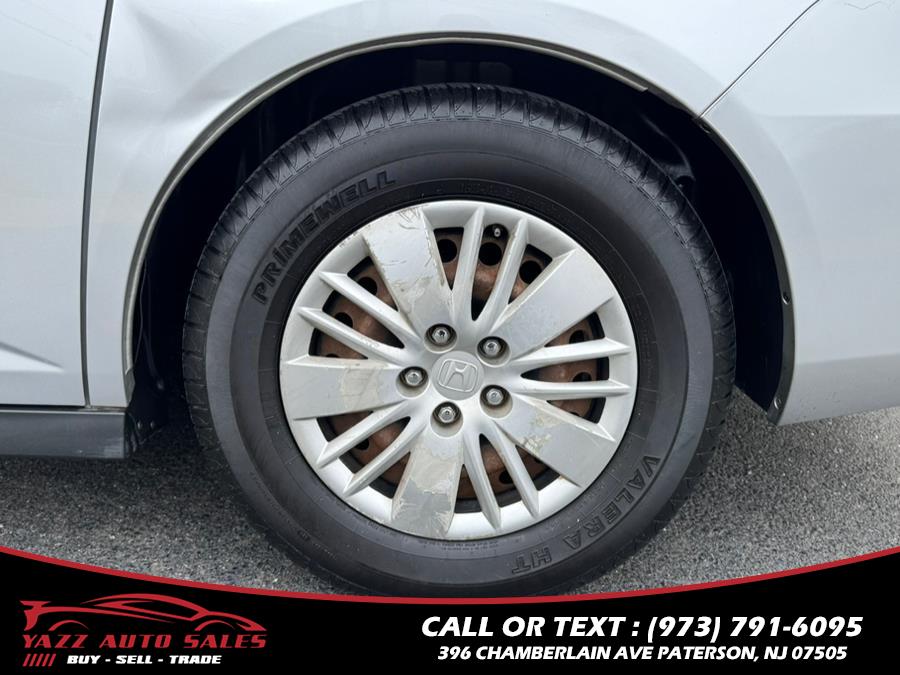 2014 Honda Odyssey 5dr LX, available for sale in Paterson, New Jersey | Yazz Auto Sales. Paterson, New Jersey 2014 Honda Odyssey 5dr LX, available for sale in Paterson, New Jersey | Yazz Auto Sales. Paterson, New Jersey
