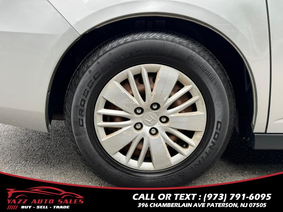 2014 Honda Odyssey 5dr LX, available for sale in Paterson, New Jersey | Yazz Auto Sales. Paterson, New Jersey 2014 Honda Odyssey 5dr LX, available for sale in Paterson, New Jersey | Yazz Auto Sales. Paterson, New Jersey