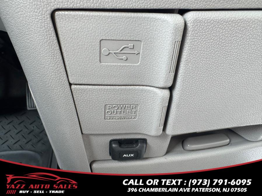 2014 Honda Odyssey 5dr LX, available for sale in Paterson, New Jersey | Yazz Auto Sales. Paterson, New Jersey 2014 Honda Odyssey 5dr LX, available for sale in Paterson, New Jersey | Yazz Auto Sales. Paterson, New Jersey