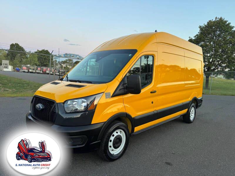 2022 Ford Transit Cargo Van T-250 148" Hi Rf 9070 GVWR RWD, available for sale in Meriden, Connecticut | Sandra Auto Broker LLC. Meriden, Connecticut 2022 Ford Transit Cargo Van T-250 148" Hi Rf 9070 GVWR RWD, available for sale in Meriden, Connecticut | Sandra Auto Broker LLC. Meriden, Connecticut