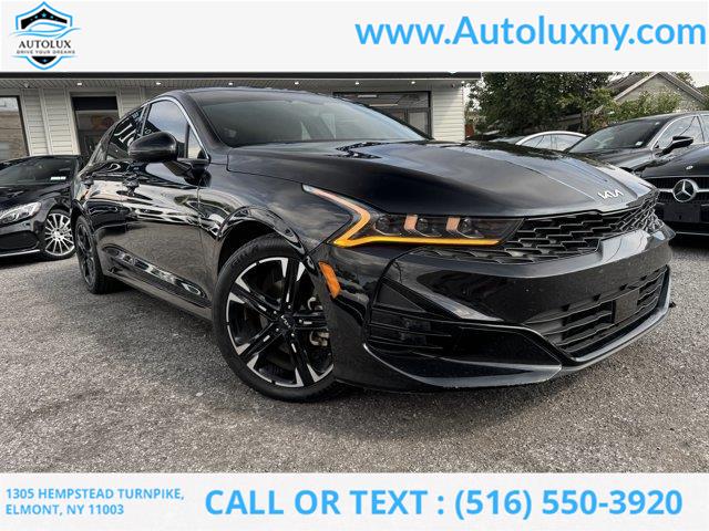 2023 Kia K5 GT-Line photo 2