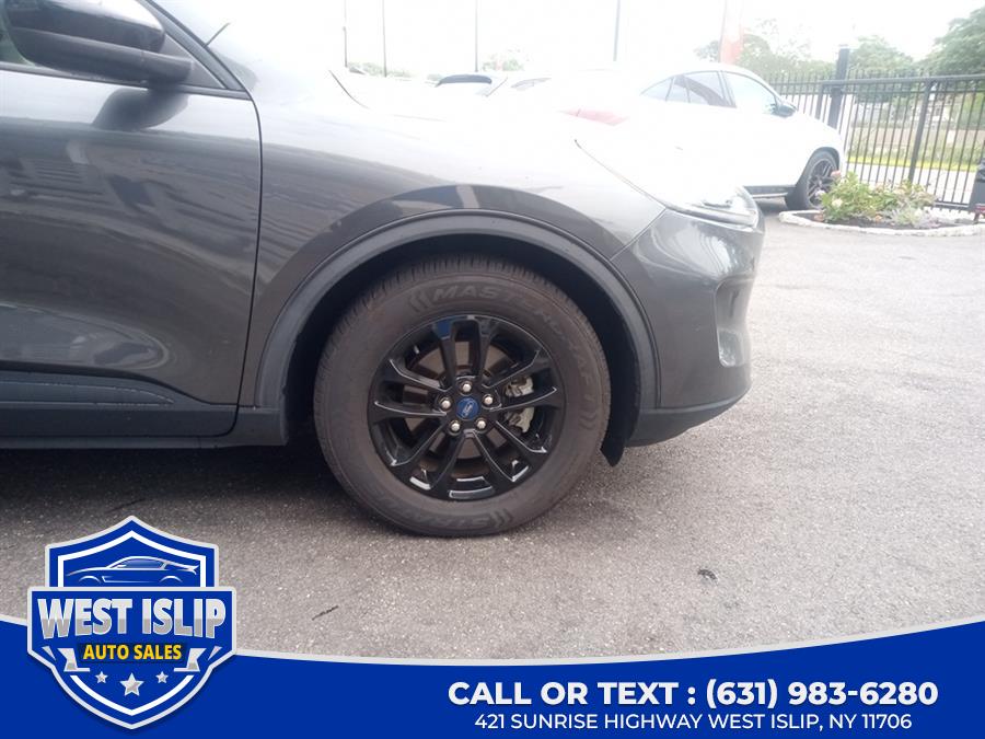 2020 Ford Escape SE Sport Hybrid FWD, available for sale in West Islip, New York | West Islip Auto Sales. West Islip, New York 2020 Ford Escape SE Sport Hybrid FWD, available for sale in West Islip, New York | West Islip Auto Sales. West Islip, New York