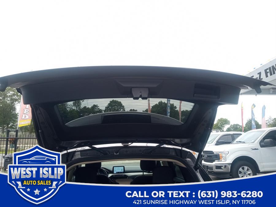 2020 Ford Escape SE Sport Hybrid FWD, available for sale in West Islip, New York | West Islip Auto Sales. West Islip, New York 2020 Ford Escape SE Sport Hybrid FWD, available for sale in West Islip, New York | West Islip Auto Sales. West Islip, New York